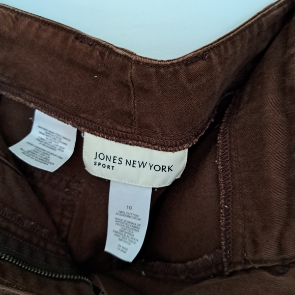 Jones New York shorts - Picture 3 of 3